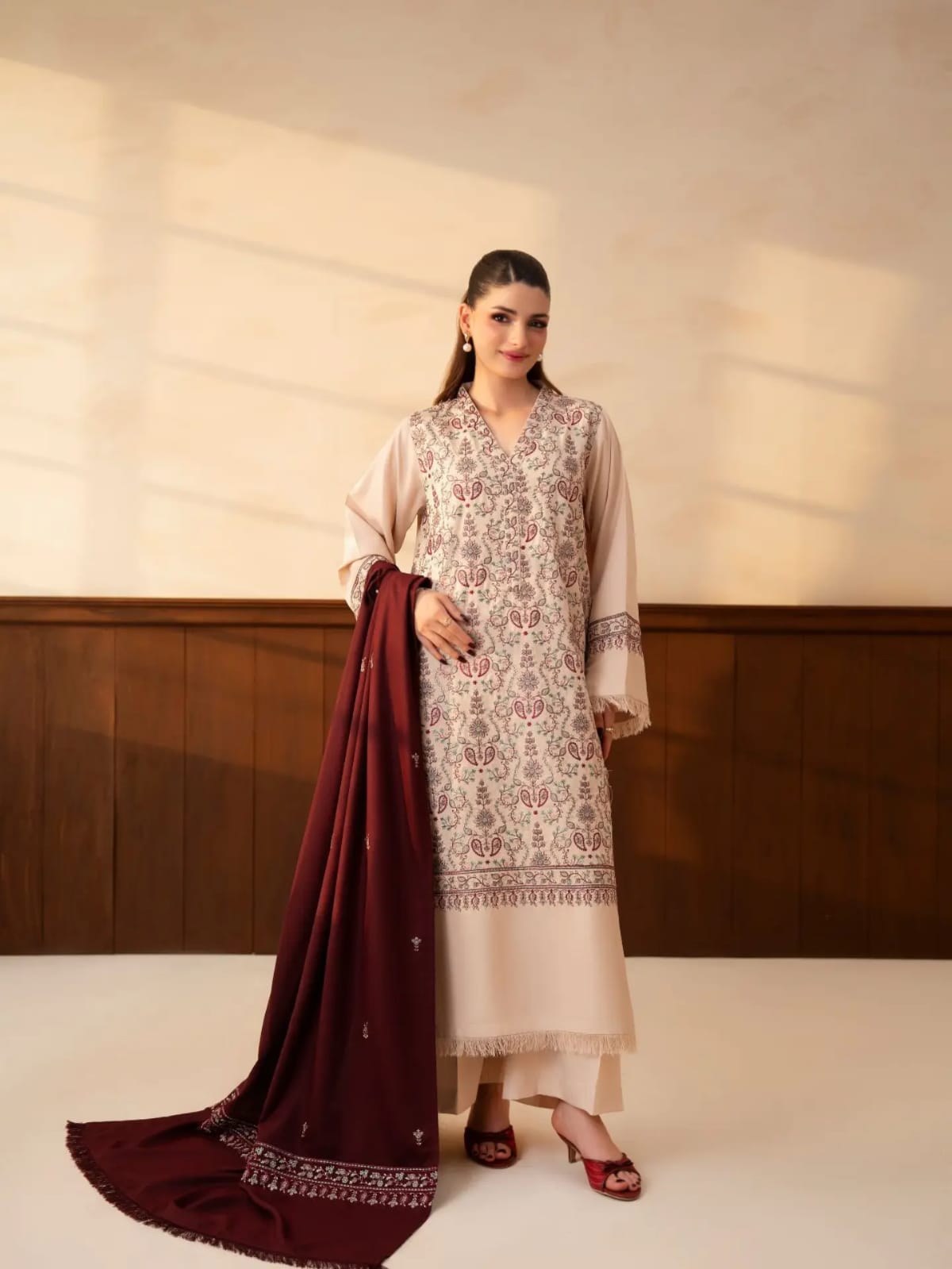 Blossom 3Piece Dhanak Embroidered D-009
