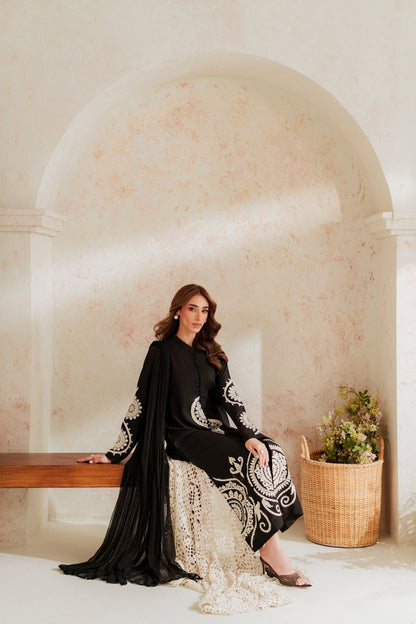 Blossom 3Piece Dhanak Embroidered D-010