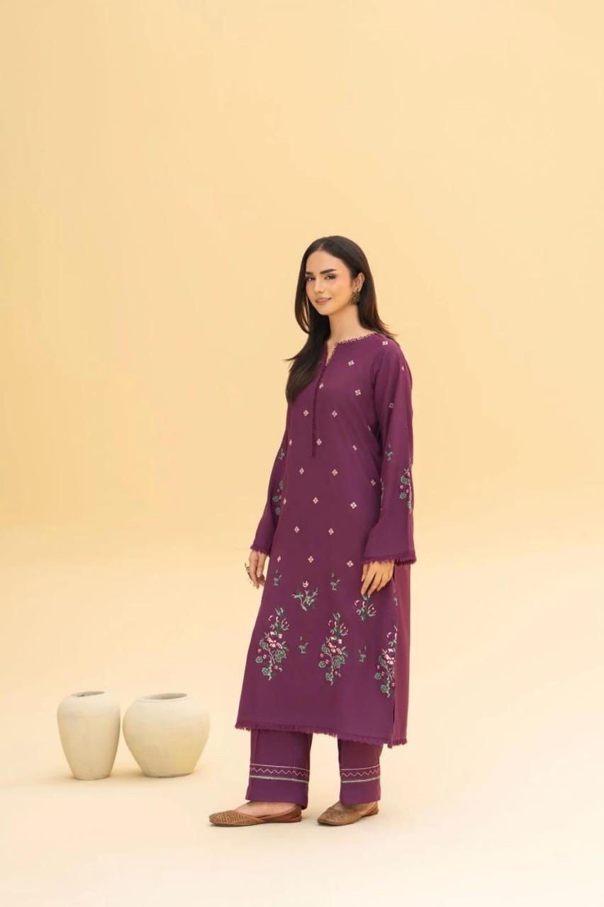 Blossom 3Piece Dhanak Embroidered D-004