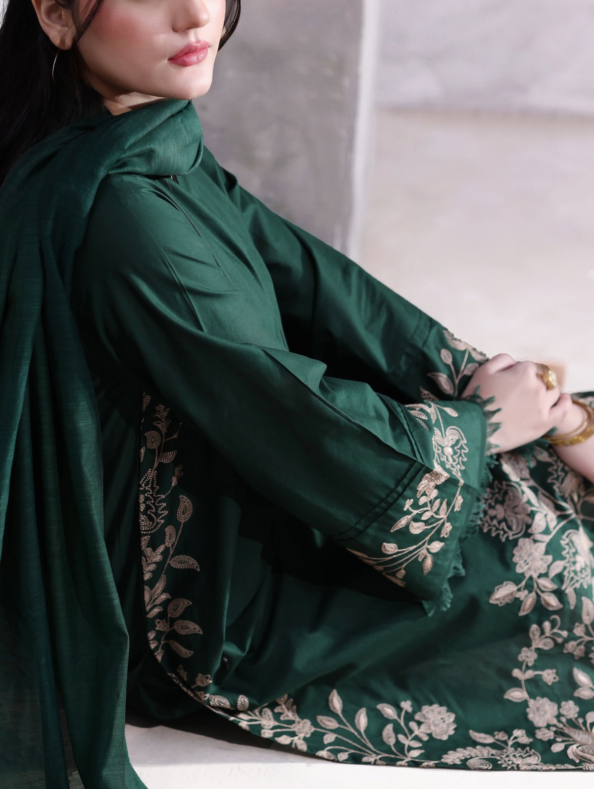 Blossom 3Piece Dhanak Embroidered D-007